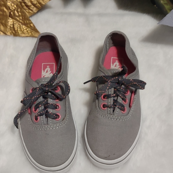 Vans Other - Van's shoes for girls size 11.5